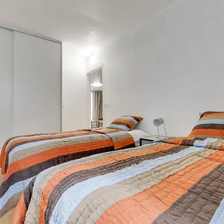 Apartment Chic With Parking Saint-Germain-en-Laye